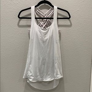 Lululemon Free to be Wild Tank - built in bra - 6